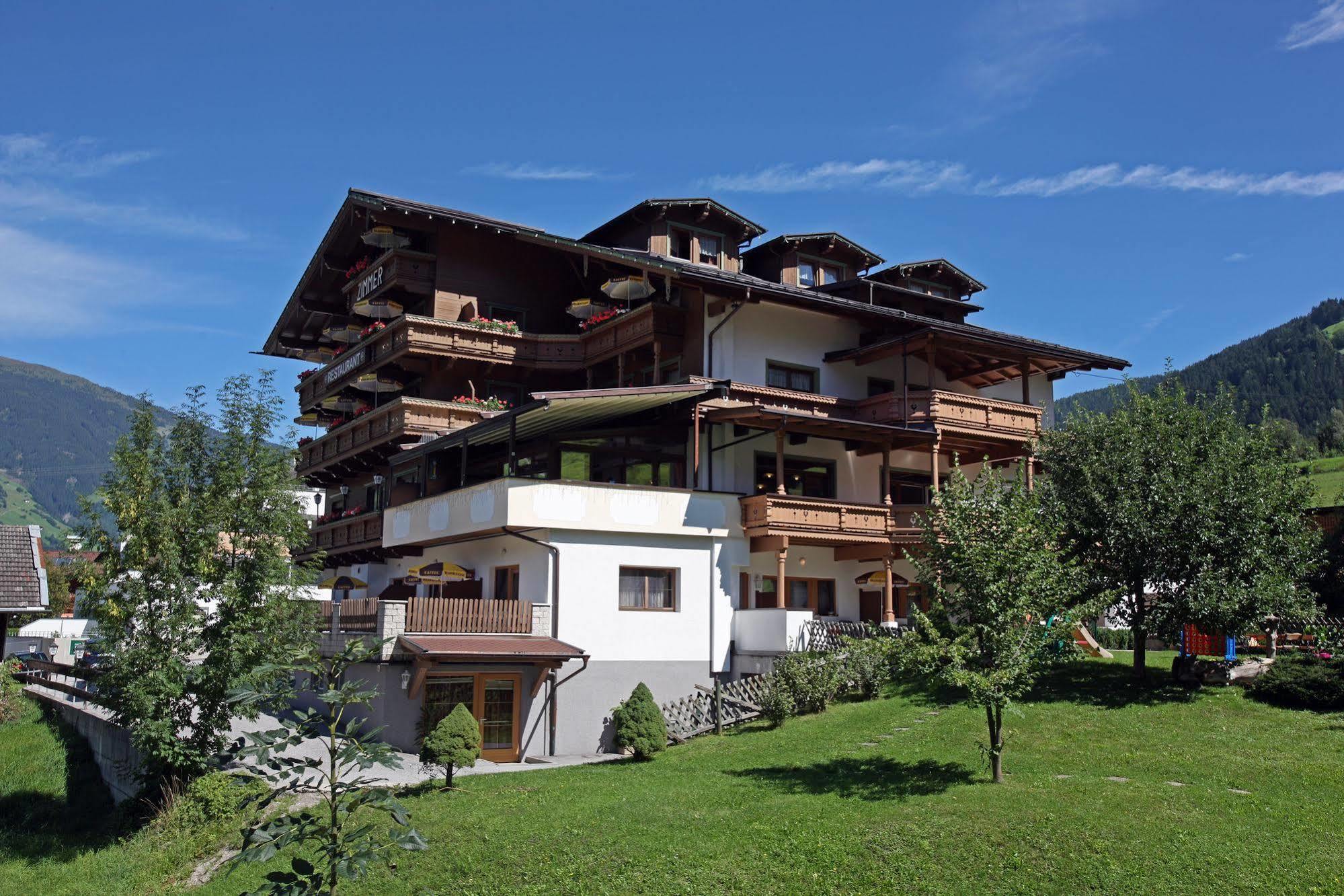 Hotel Eckartauerhof Mayrhofen Kültér fotó